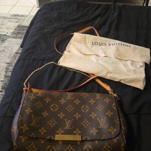 Louis Vuitton Favorite